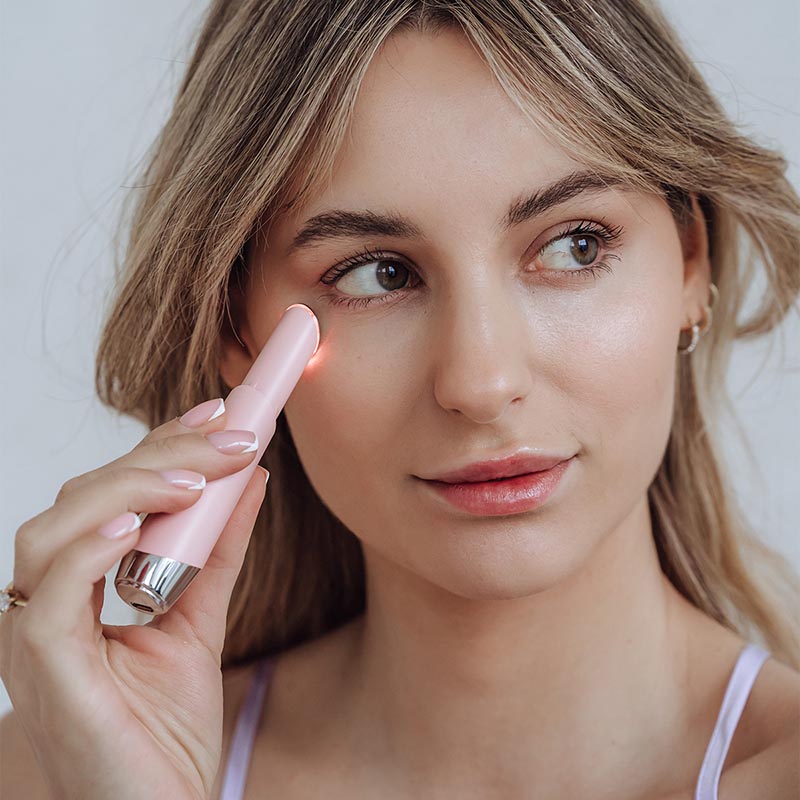 B-BLINK BLUSH