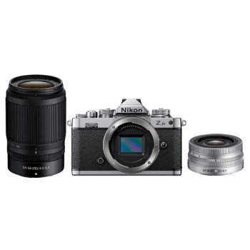 Nikon Z fc Kit με DX 16-50mm f/3.5-6.3 VR & DX 50-250mm f/4.5-6.3 VR