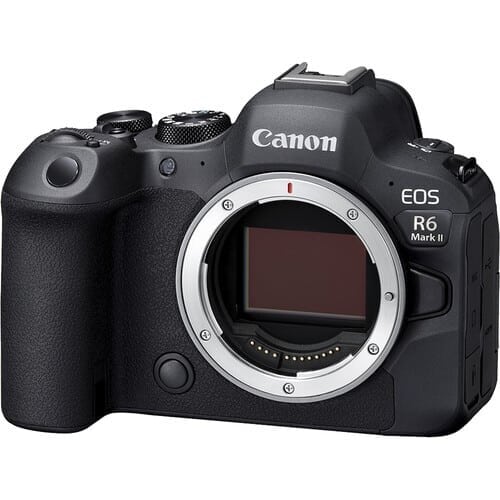 Canon EOS R6 Mark II Kit RF 24-105mm f/4 L IS USM (+ Cashback 300€)