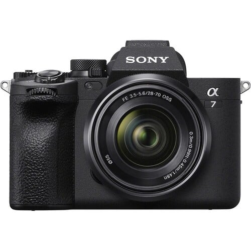 Sony ILCE-A7 M4 Kit with 28-70mm Lens