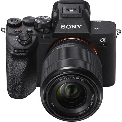 Sony ILCE-A7 M4 Kit with 28-70mm Lens