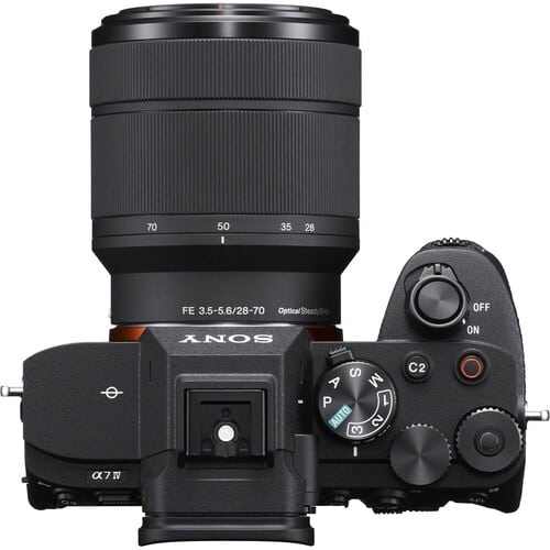 Sony ILCE-A7 M4 Kit with 28-70mm Lens