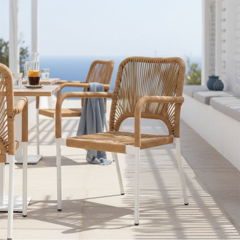 Πολυθρόνα αλουμινίου Norture pakoworld στοιβαζόμενη λευκός σκελετός-φυσικό rattan 57x61x85εκ