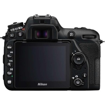 Nikon D7500 DSLR Φωτογραφική Μηχανή Crop Frame Black (Body) (σε 3 άτοκες ή 4 εώς 36 δόσεις)