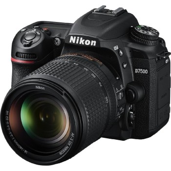 Nikon D7500 DSLR Camera with AF-S DX NIKKOR 18-140mm f/3.5-5.6G ED VR Lens Kit (σε 3 άτοκες ή 4 εώς 36 δόσεις)