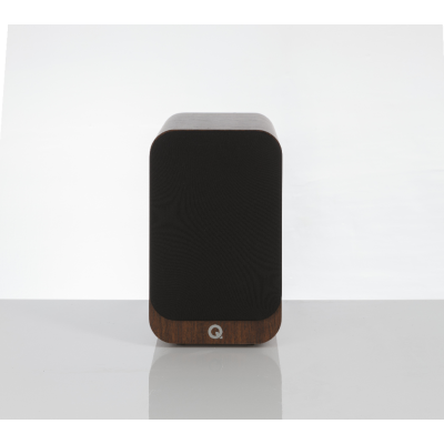 3020i, Bookshelf Speakers, Walnut