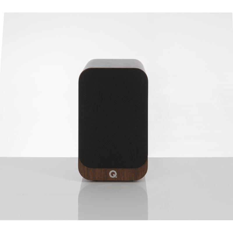 3020i, Bookshelf Speakers, Walnut