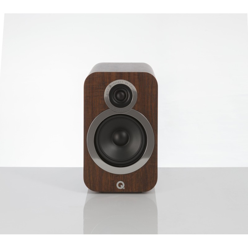 3020i, Bookshelf Speakers, Walnut